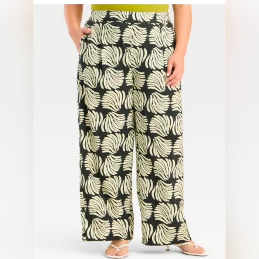 NWT A New Day Wide Leg Pants Abstract Black Cream 2X